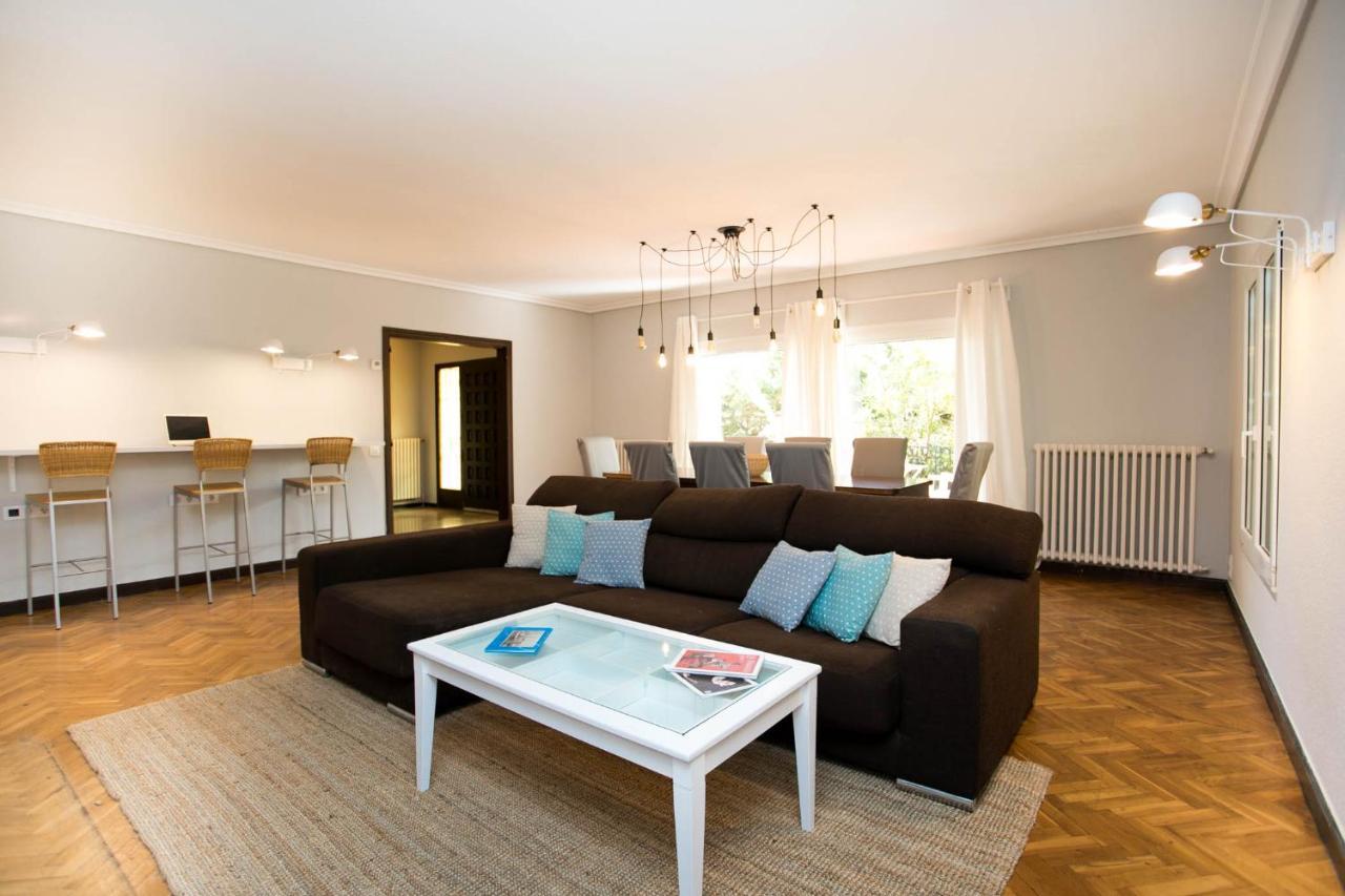 Casa Baba Apartment ปาลามอส ภายนอก รูปภาพ